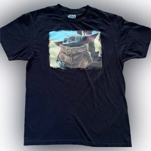 Star Wars Baby Yoda Grogu Graphic Tee Size Medium Black Soft Cotton